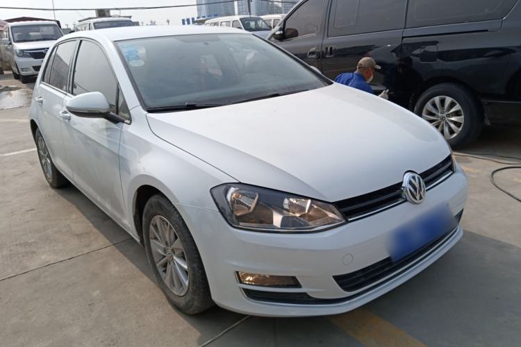 Used Volkswagen Golf 2014 1.6L Manual Fashion Edition