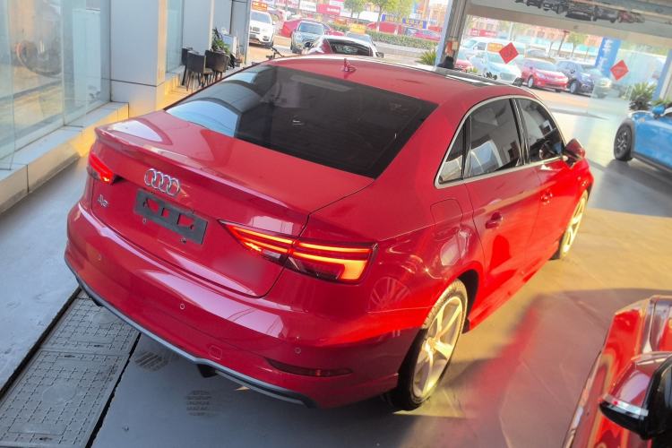 Used Audi A3 2018 30th Anniversary Edition Limousine 35 TFSI Fashion Model
