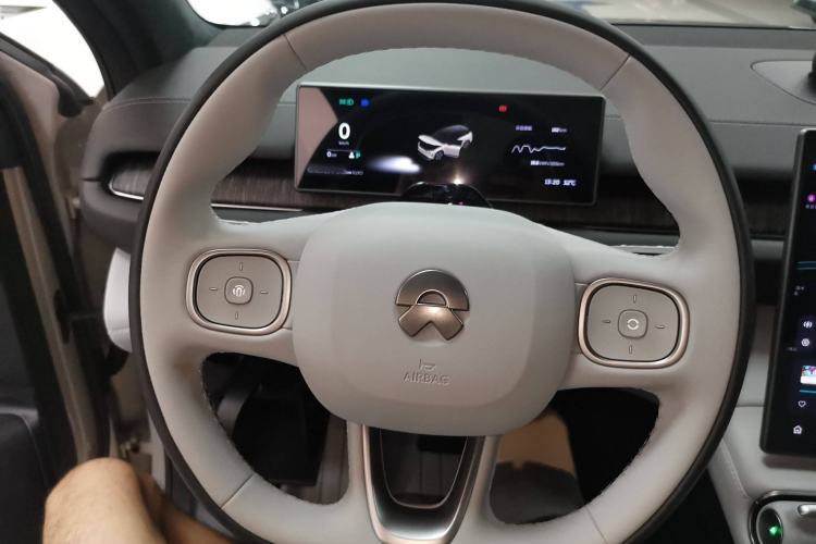 Used Nio ES6 2024 75 kWh
