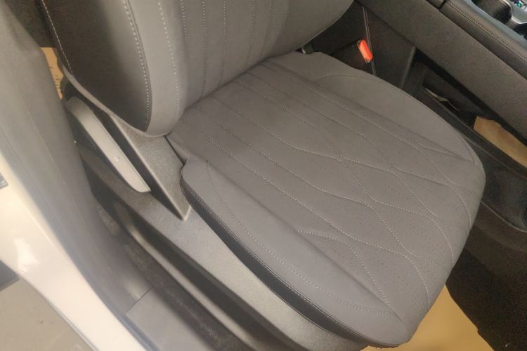 Used Chery Fengyun T8 2025 1.5T 130 km Luxury Edition 5-Seater
