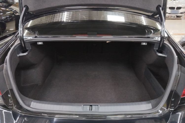 Used Volkswagen Magotan 2020 330TSI DSG Leading Model
