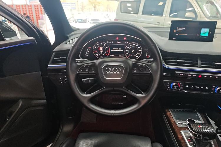 Used Audi Q7 2016 3.0 TFSI parallel import