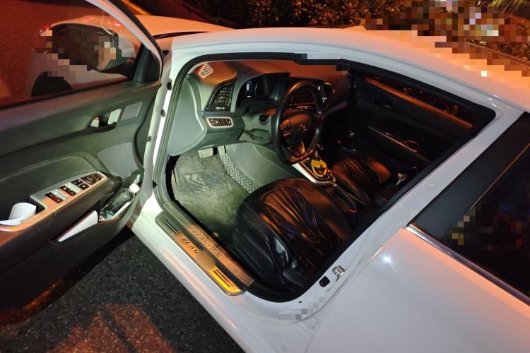 Used Hyundai Elantra 2016 1.4T Dual-Clutch Xuan Dong · Dynamic Version
