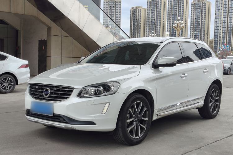 Used Volvo XC60 2017 T5 AWD Smart Upgrade Edition