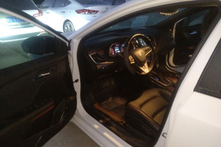 Used Chevrolet Monza 2019 RS 330T Automatic Comfort Edition China VI Standard
