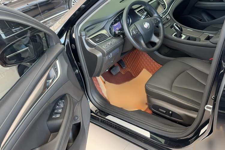 Used Buick LaCrosse 2022 652T Luxury Version
