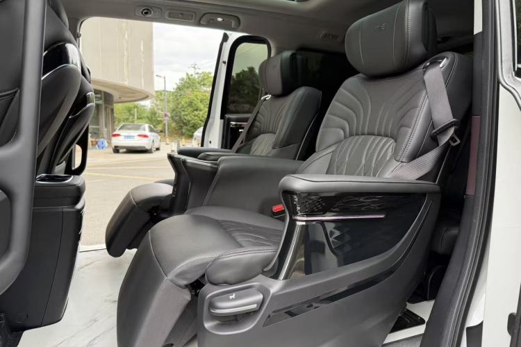 Used GAC Trumpchi M8 2024 Master Series 400T Ultimate Edition
