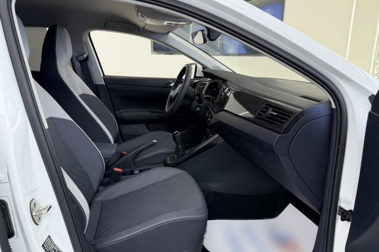 Used Volkswagen Lavida 2023 New Sharp 1.5L Manual New Comfort Edition
