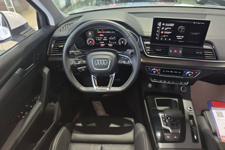 Used Audi Q5L 2022 40T Luxury Dynamic Model