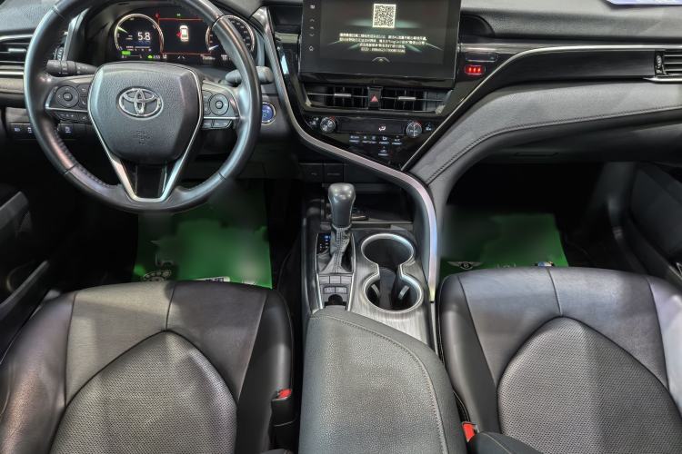 Used Toyota Camry 2023 Dual-Motor 2.5HG Luxury Edition