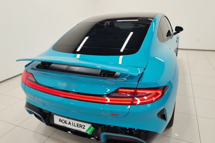 Used Xiaomi Auto SU7 2024 Four-Wheel Drive Ultra-Long Range Advanced Intelligent Driving Max Edition