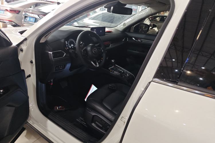 Used Mazda CX-5 2022 2.5L Automatic Two-Wheel Drive ZhiZun Version
