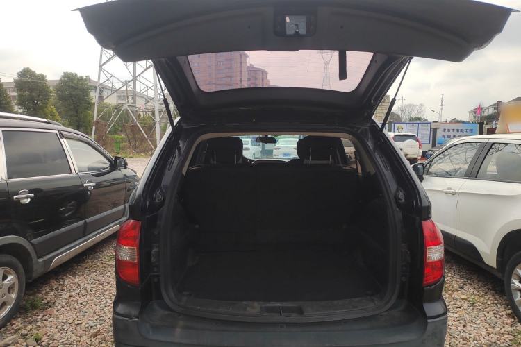 Used Roewe W5 2014 1.8T 2WD Automatic Tharu Special Edition
