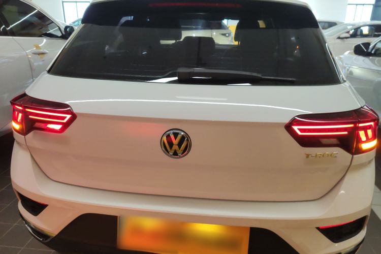 Used Volkswagen T-ROC 2018 230TSI DSG Two-Wheel Drive Advanced Version China V Standard