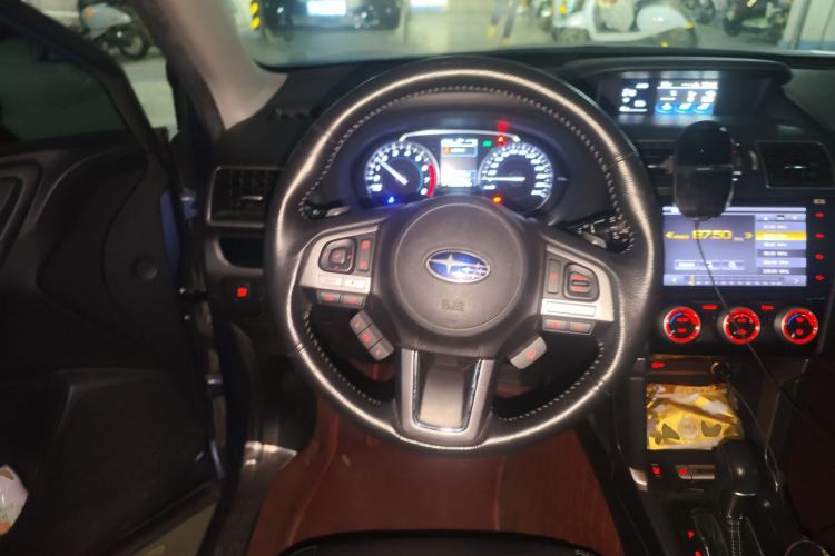 Used Subaru Forester 2015 2.5i Special Edition Commemorative Model
