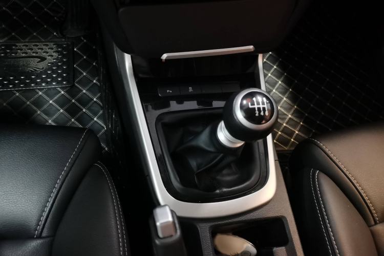 Used BYD Song MAX 2017 1.5T Manual Smart Connect Luxury 7-Seater
