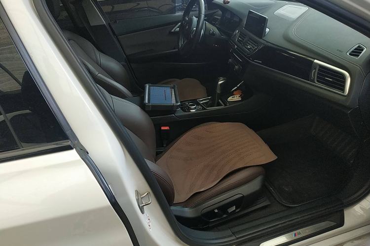 Used BMW 1 Series 2019 120i Leading Model M Sport Package