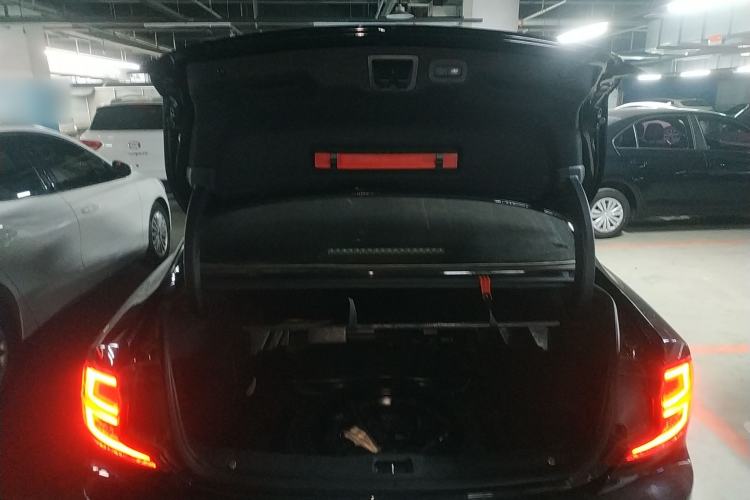 Used Volvo S90 2017 T4 Zhiyuan Edition
