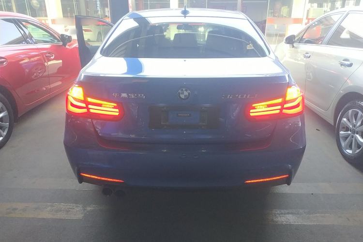 Used BMW 3 Series 2018 320Li Leading Model M Sport Package
