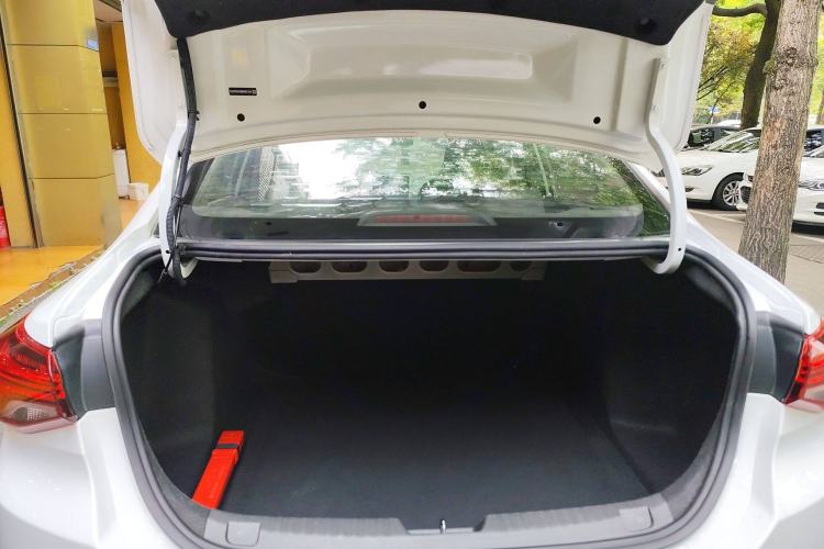 Used Chevrolet Cavalier 2020 320 Manual Enjoyment Edition