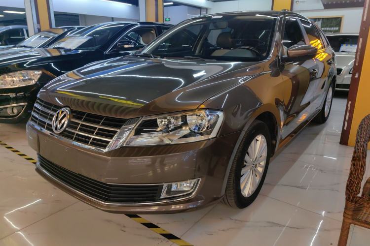 Used Volkswagen Gran Lavida 2013 1.4 TSI Automatic Comfort Model
