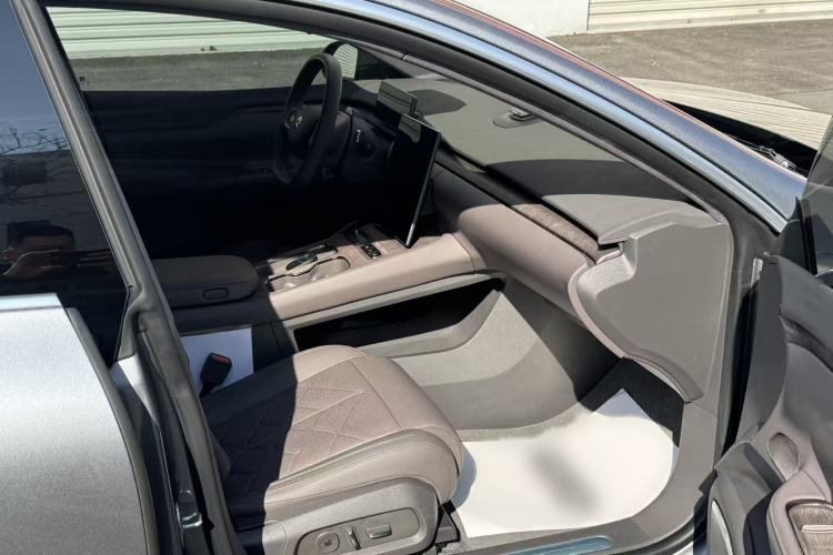 Used Nio ET7 2024 100kWh Executive Edition
