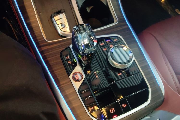 Used BMW X5 2022 Restyled xDrive 40Li M Sport Package
