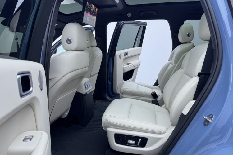 Used Li Auto L9 2022 Max model