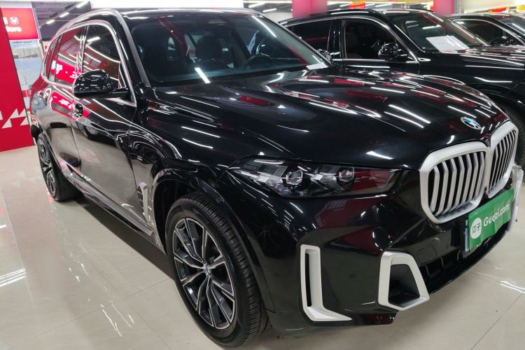 Used BMW X5 2023 xDrive 30Li M Sport Package