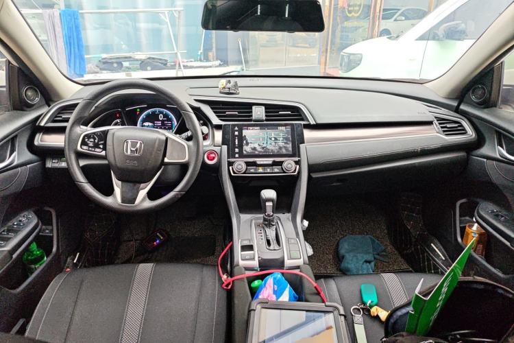 Used Honda Civic 2016 220TURBO CVT Prestige Edition
