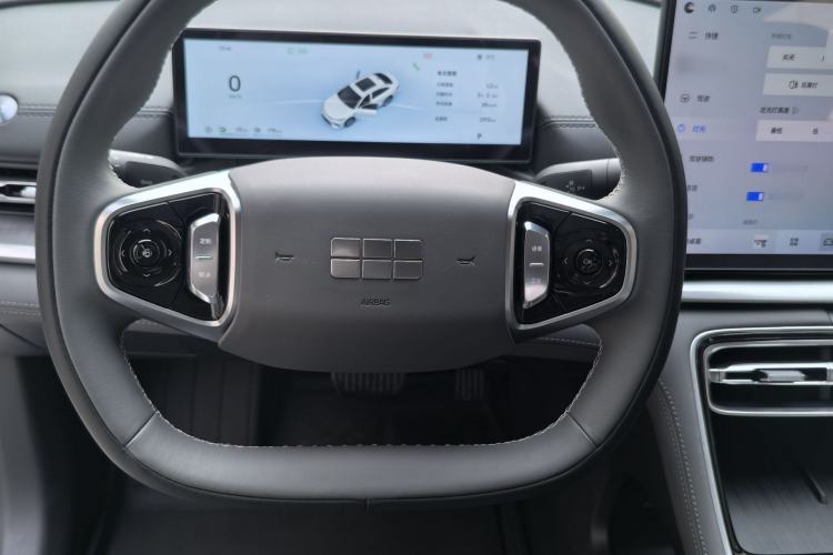 Used  Galaxy A7 2025 Model EM-i 70km Luxury Edition
