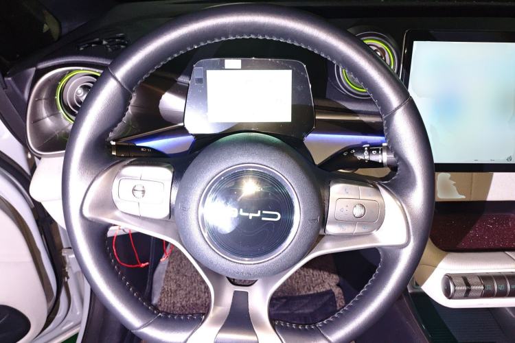 Used BYD Dolphin 2021 405 km Fashion Edition
