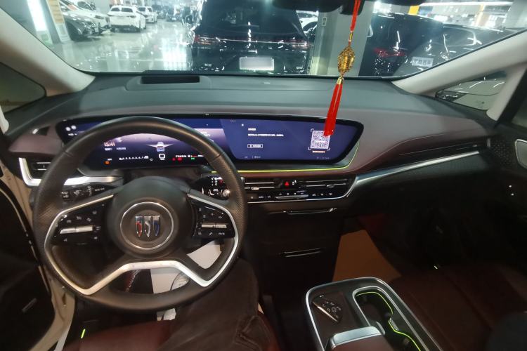 Used Buick Century 2023 2.0T Six-Seater Yinshi Edition
