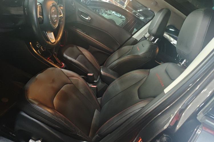 Used  Compass 2017 200TS Automatic High-Performance All-Wheel Drive Edition
