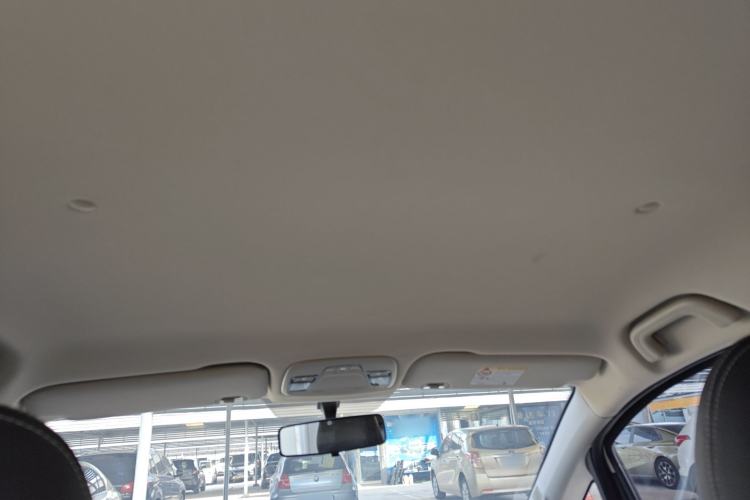 Used Geely Auto Vision X3 2019 Upgraded Model 1.5L Manual Elite Version