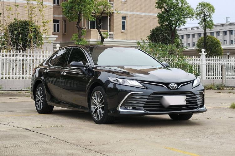 Used Toyota Camry 2021 2.5G Luxury Edition
