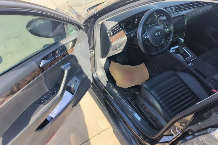 Used Volkswagen Magotan 2019 330TSI DSG Luxury Model China V Standard