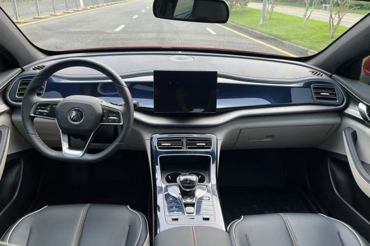 Used BYD Qin PLUS 2021 DM-i 55KM Flagship Model
