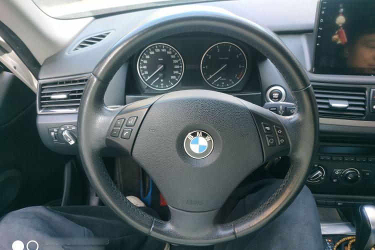 Used BMW X1 2013 sDrive18i Fashion Model
