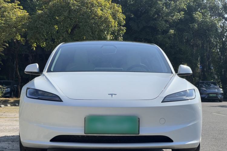 Used Tesla Model 3 2023 Rear-Wheel-Drive Version
