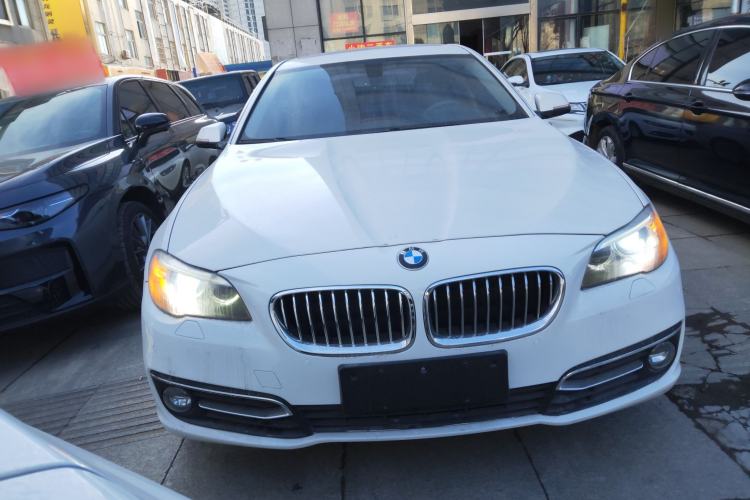 Used BMW 5 Series 2014 525Li Luxury Design Package