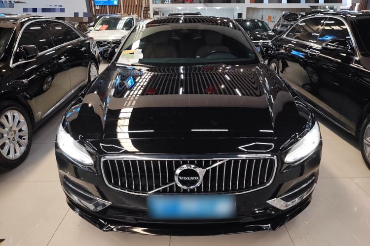 Used Volvo S90 2020 T5 Zhiyi Luxury Edition
