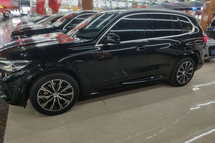 Used BMW X5 2022 xDrive30i M Sport Package
