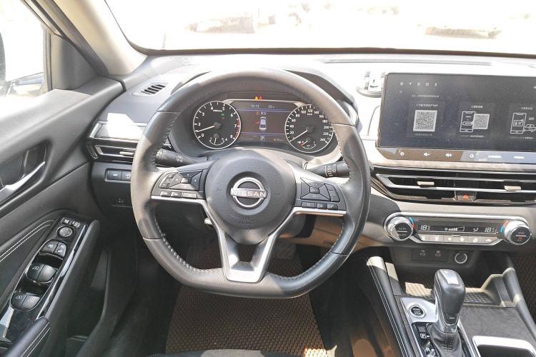 Used Nissan Teana 2022 2.0L XL-TLS Enjoyment Edition
