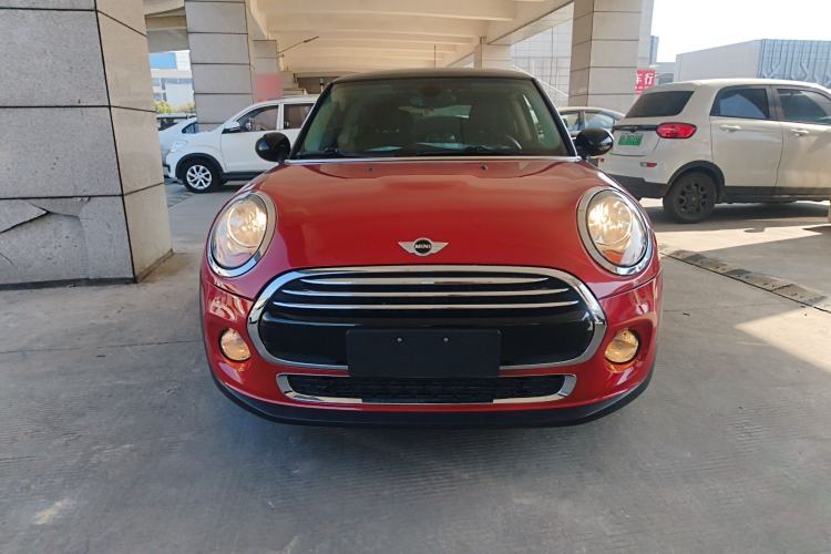 Used  MINI 2016 1.5T COOPER
