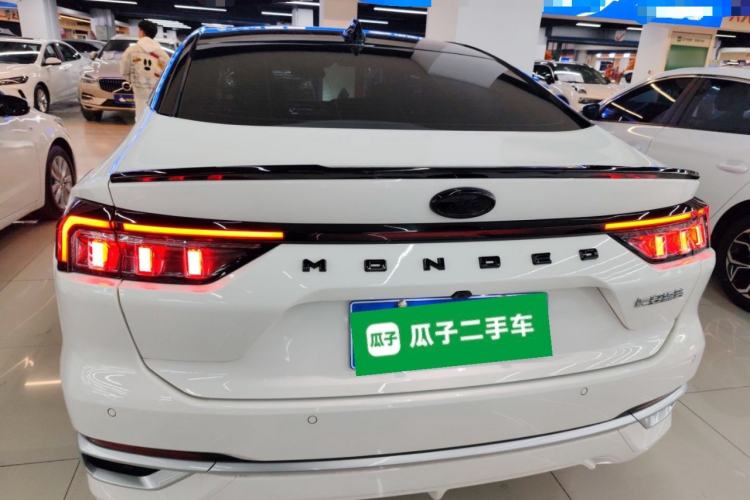 Used Ford Mondeo 2025 2.0T EcoBoost Luxury Version
