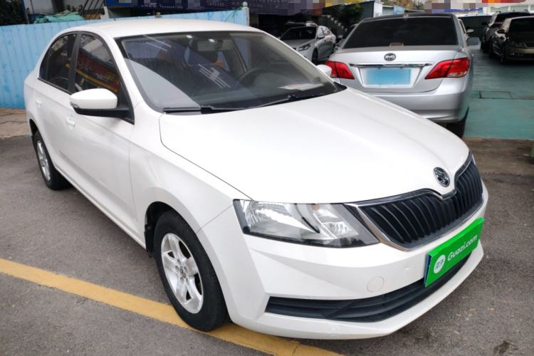 Used Skoda Rapid 2018 1.6L Manual Standard Edition
