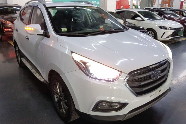 Used Hyundai ix35 2015 2.0L Automatic 2WD Smart Version China V Standard
