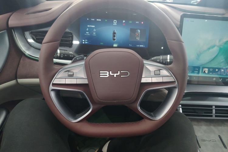 Used BYD Seal 07 DM-i 2025 Intelligent Driving Version DM-i 1.5L 125 km Luxury Edition
