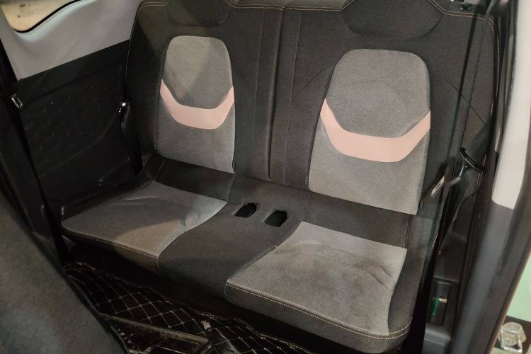 Used Chery QQ Ice Cream 2022 170km Sundae Phosphate Lithium-Ion
